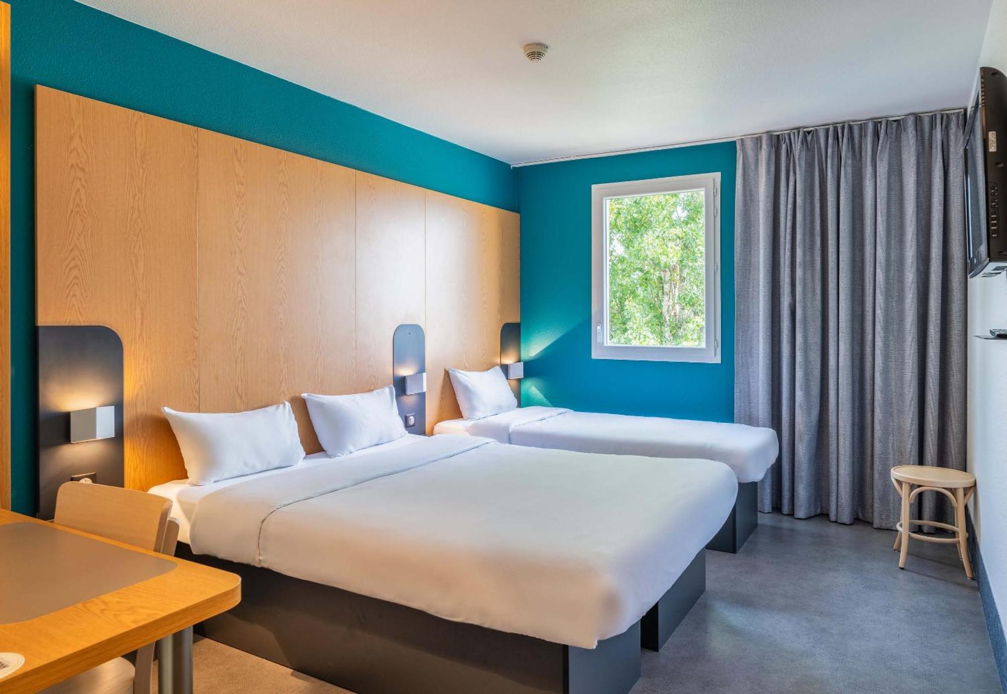 B&B Hotel Lyon Eurexpo Шасьє Екстер'єр фото